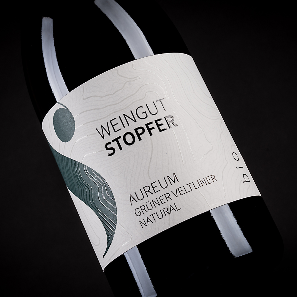 Featured image for “Natural Wine AUREUM Grüner Veltliner 2017”